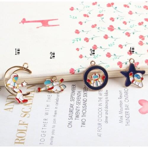 Mini Charm Alloy Spaceman Enamel Charms for DIY Jewelry Accessories 10pcs Spaceship Craft Lucky Pendant Making Spaceship