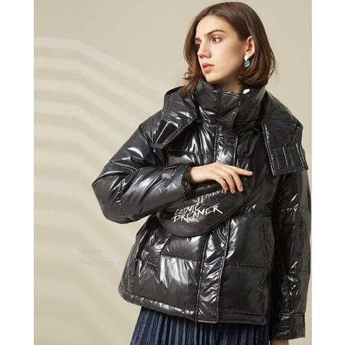 2021 New Winter Casual Bright Face Down Jacket Women Short Fashion Temperament Waterproof Embroidery Letter Puffer Coat With Bag