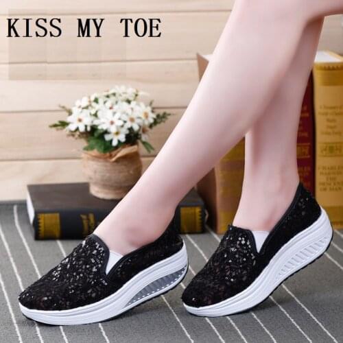 New 2021 Bling Casual Mesh Breathable Swing Wedges Women Shoes Height Increasing Chaussure Femme High Platform Ladies Trainers