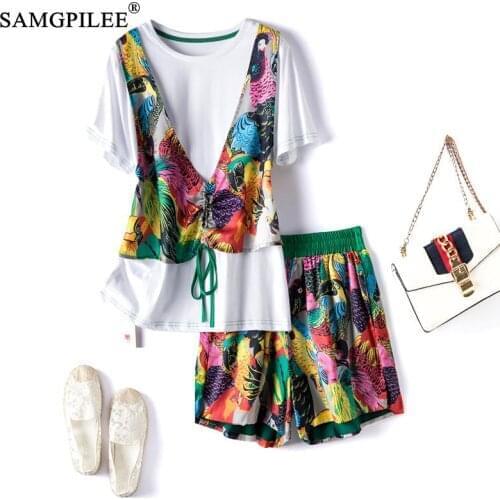 Two Piece Set For Women 2021 Summer Short Sleeve Casual Pullover O-neck Elastic Waist Mini Shorts Print Womens Sets Plus Size