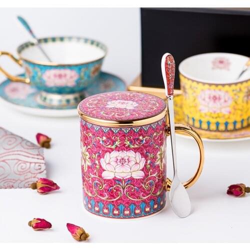 Nordic ins bone porcelain coffee cup European style small luxury coffee cup saucer set tea red tea cup coffee mug with lid