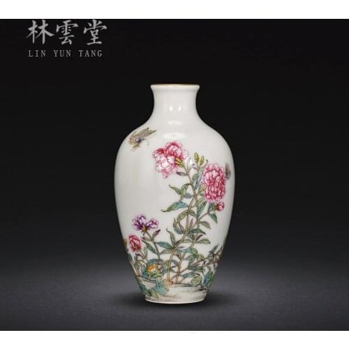 Lin Yuntangs hand-painted rose flower and bird vase tabletop flower arrangement