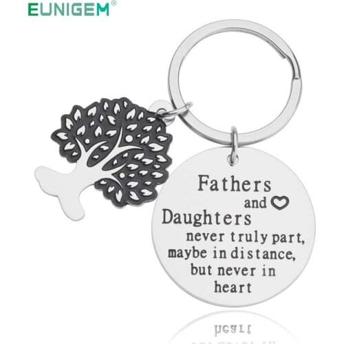 Father Day Gifts Keychain From Daughter for Daddy Papa Thank You Gifts Fathers and Daughters Never Truly Part Key Ring Pendant