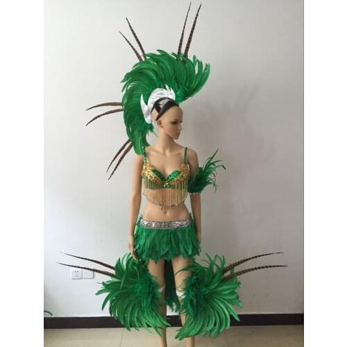 Lo spettacolo di danza copricapo di piume di accessori di abbigliamento La FESTA La Maschera IL Festival