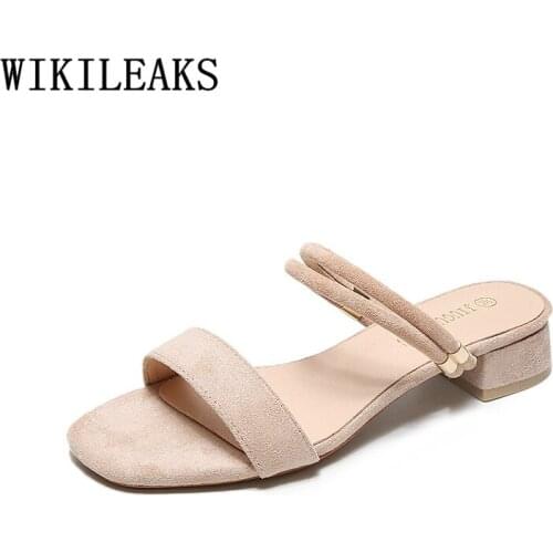 Designer Slides Woman Slippers Low Heel Shoes 2020 Ladies Slippers Plus Size Shoes Women 42 43 Sexy Shoes Summer Slippers Women