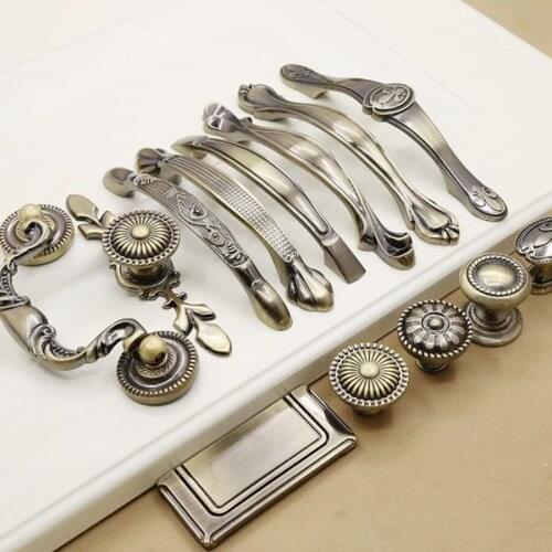 LCH Vintage Ancient Style Antique Brass Hardware Collection European Style Garden Cabinet handle Wine Cabinet Knob Door Pull