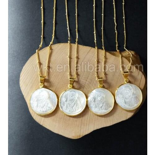WT-N765Unique Handcarve Shell Necklace Natural Shell Handcarve Holy Pattern Round Shell 20mm with 18" gold strim Chain Necklace