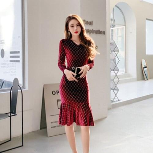 2021 Spring Women Long Sleeve Classy Bodycon Mermaid Vestidos Vintage V Neck Velvet Dress Office High-end Sexy Party Dresses