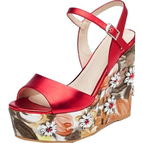 KNCOKAR2018European station summer new leather wedges and sandals fashion water drill super-high heels thick platform platform s