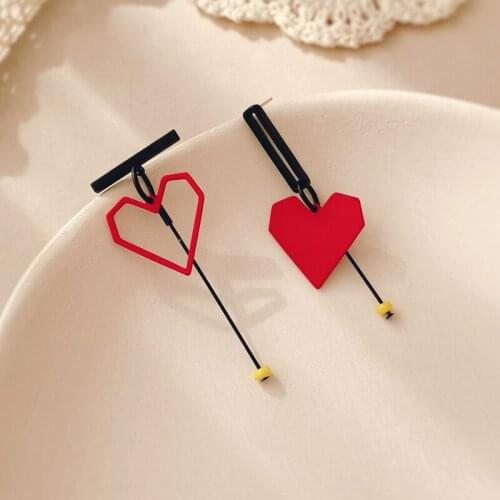 Geometry Asymmetry Red Heart Earrings Hollow-out Tassel Stud Earrings for Women New 2020 Fashion jewelry Accessories