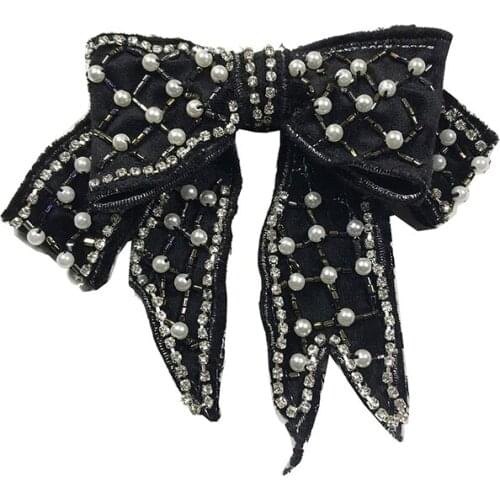 Free Shipping New Fashion Mens FEMALE WOMAN nail pearl tie bow brooch Europe and the big British shirt collar collar ornaments