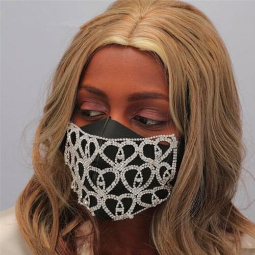 Fashion Shiny Rhinestone Mask Sexy Glitter Mesh Net Facemask Halloween Party Wedding Veil Cosplay Dancer Party Mask Decoration