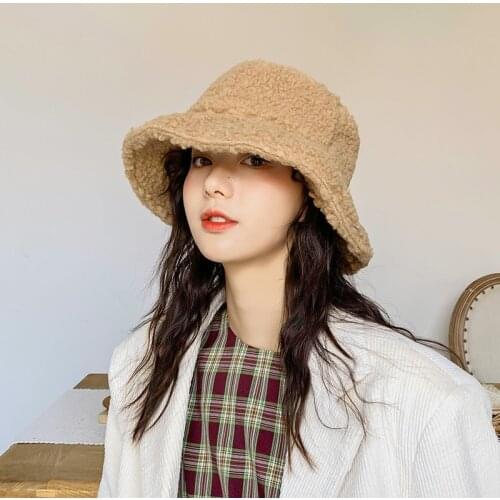 Christmas Lamb Faux Fur Bucket Hat Thickened Warm Teddy Velvet Winter Hats for Women Lady Bob Panama Outdoor Plush Fisherman Hat