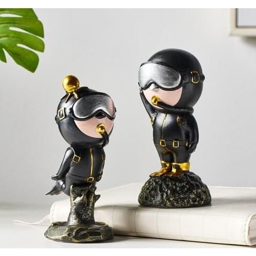 Nordic Resin Creative Diver Sculpture Figurine Store Craft Desk Cartoon Home Decoration Accessories Cute Character Birthday Gift