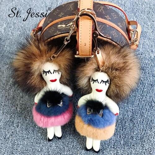 Grazy Girl Chains Real Rex Rabbit Fur Keyring Fluffy Doll Pompon Bag Charm Ornaments Luxury Car Plush Pendant Accessories