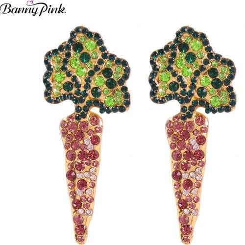 Banny Pink Cute Full Crystal Friut Stud Earrings For Women Lovely Carrot Pendant Earrings Girls Chanderlier Earrings Brincos
