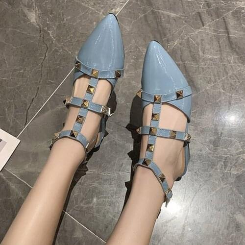 2021 Summer Woman Sandals Pointed Toe Flat Shoes T Strap Rivets Casual Shoes Low heels Sandalias mujer Black Blue White 9064G