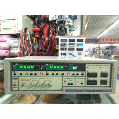 Fast arrival 1062 LCR / LCZ meter Test frequency 40HZ-200KHZ, 30steps