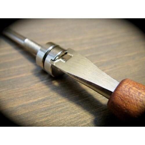 Offset screwdriver for piano action adjustment eccentric screwdriver