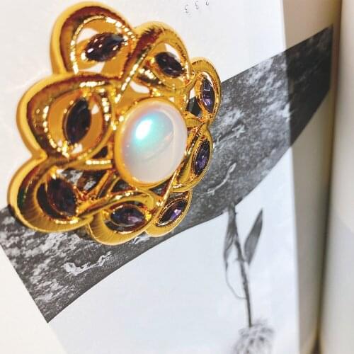 Western antique exquisite European and American Vintage classic palace retro brooch jewelry wholesale