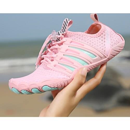 Couple New Arrival Aqua Shoes Men and Women Quick-Drying Outdoor Gym Sneakers Air Mesh Non-slip Unisex Barefoot Shoes 2021