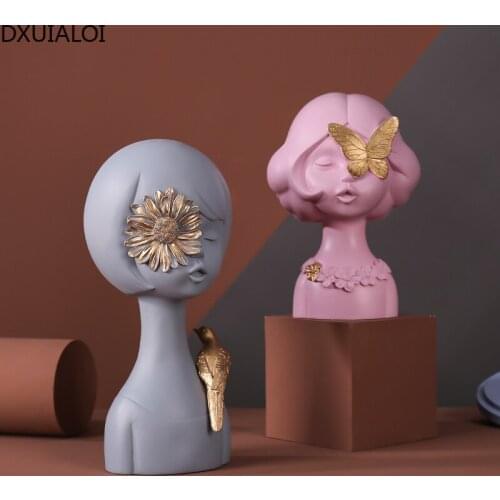 Modern and creative home decoration, Nordic resin hand sculpture, butterfly sculpture, Christmas gift for women