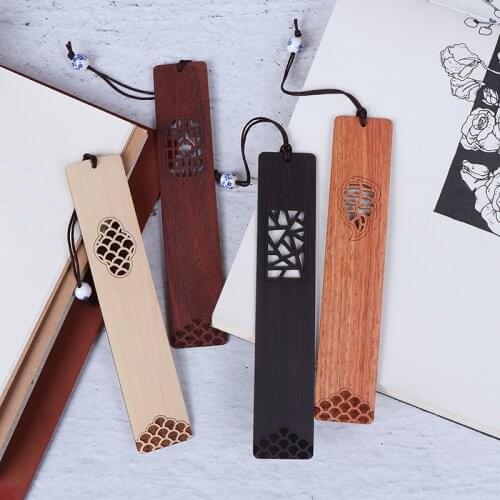 14.2*3*0.2cm High quality 1pcs Chinese style retro bookmarks wood exquisitely carved bookmarks stationery Supplies