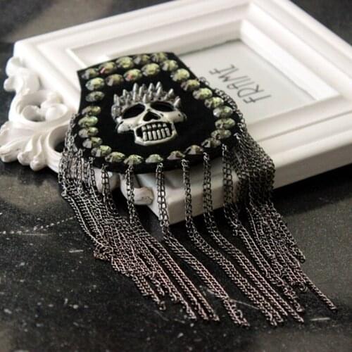 1 Pair Handmade Skull Epaulette Tassel Chain Shoulder Board Badges Gothic Punk Rivets Board Metal Tassel Epaulette Shoulder