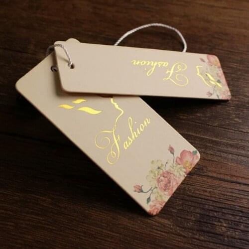 500 pcs/lot customized label paper personalized tags sale tags clothing hang tag clothes size hangers one piece type