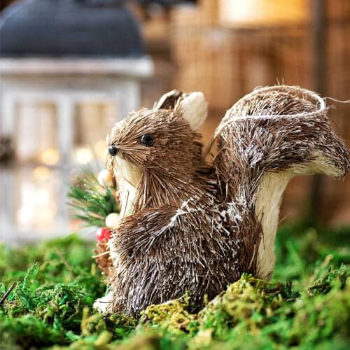 Handmade Straw Woven Christmas Cute Squirrel Decoration Decoration Garden Courtyard Balcony Decoration Pendant