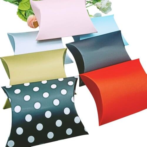 70pcs/lot Pattern Pillow Candy Box Wedding Party Supplies Baby Shown Favors Gift Box Bag 7 design supply