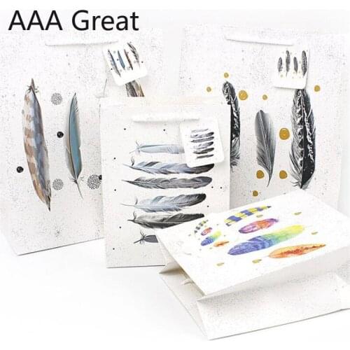 48Pcs/Lot Gift paper Bags With Handles For Fashion Store Wedding Party Xmas New Year Beauty Gifts Bag Perfume Packaging Present