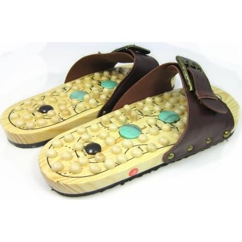 Foot wood massage shoes acupoint massager Promote Blood circulation Improve leg pain Feet Care Foot massage Slippers Relaxation