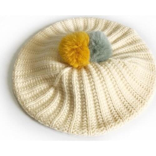 Childrens cute warm hat two-color fur ball baby tide multicolor cute knitted childrens hat for children from 1 to 8 years old