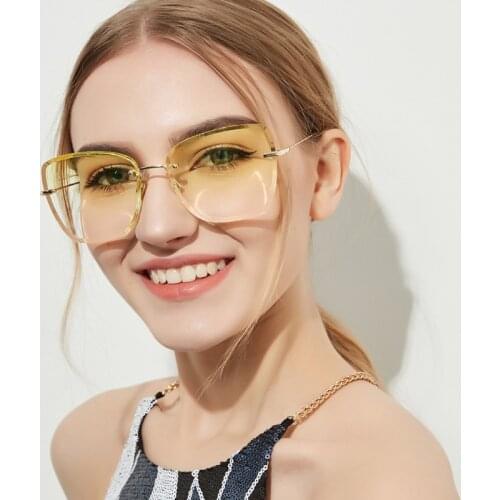 2021 new frameless big frame sunglasses women new retro marine transparent color lens glasses