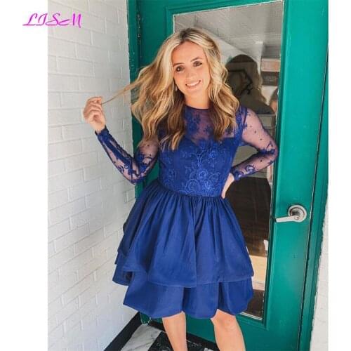 Sexy Lace Long Sleeves Homecoming Cocktail Dresses Short Illusion A-Line Tiered Satin Party Gowns Zipper Back Prom Dress