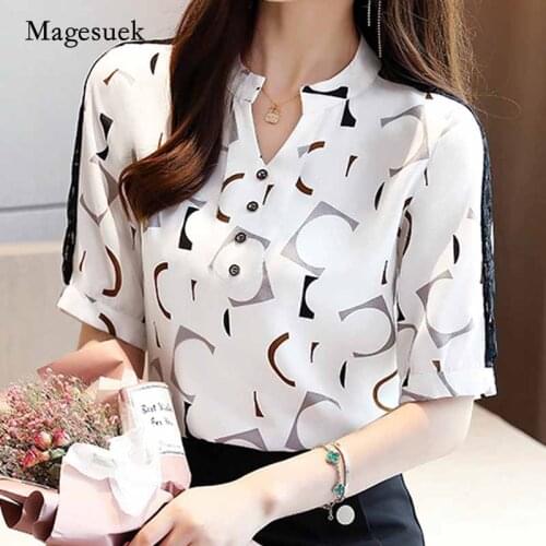 2020 Summer New Short-Sleeved Office Lady Womens Blouse Geometric Printed Chiffon Buttton Tops V-Neck Ladies Shirt Blusas 10678