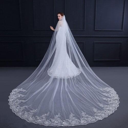 2020 New Fashion 3 Meter Cathedral Wedding Veils Long Lace Edge Bridal Veil Wedding Accessories