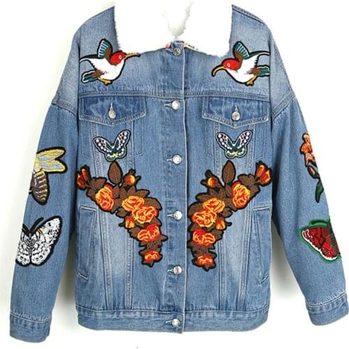 2021 Spring New Arrival Animal Embroidery Loose Denim Jacket Womens All-match Slim Removable Warm Lambskin Lining Jeans Jackets