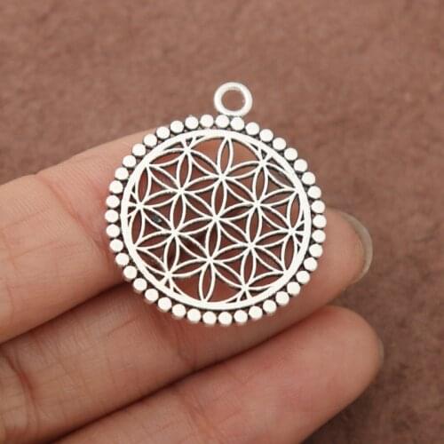 RAINXTAR Fashion Alloy Antique Silver Color Knot Pendant Charms 25*30mm 10pcs AAC1966