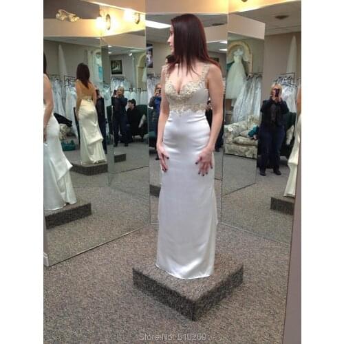 Sexy Pluging V Neckline Low Back Beaded Spaghetti Straps Light Comfortable Custom Made Sheath Bridal Gown Wedding Dresses