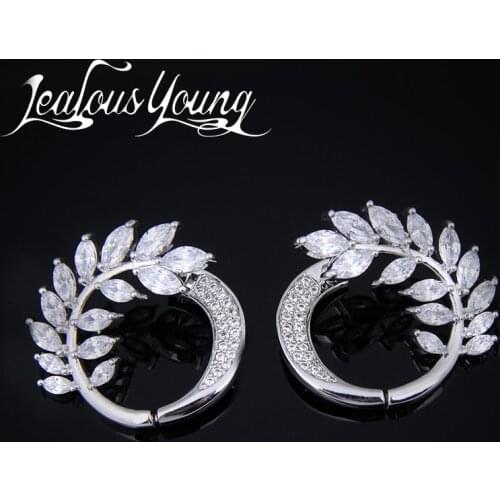 New Fashion Charm Womens Stud Earrings Jewelry Classic Olive Leaf Crystal Earrings With CZ Stone For Girl Gift Bijoux AE222
