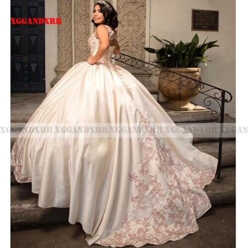 Beautiful Ball Gown Quinceanera Dress Satin Appliques Long Pink Sleeveless Party Dresses Chapel Train Or Custom Made