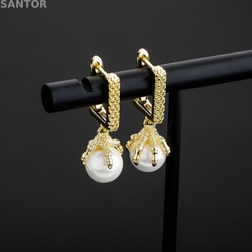 Trendy Square Dragon Claw Pearl Ear Buckle Personalized Niche Mens And Womens Earrings Hip Hop Drop Pearl Earrings