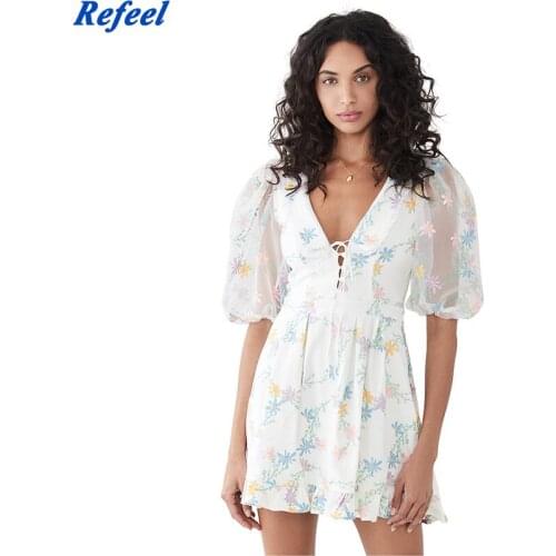 Deep V Neck Boho Dresses for Women Large Daisy Chain Embroidered Mini Dress Ladie Ultra-sweet Organza Puff Sleeve Summer Dress