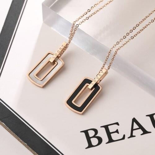 Lucky Buckle Shell Necklace for Women Hot Selling titanium steel Silver Color Black Shell Necklace Gift Jewelry