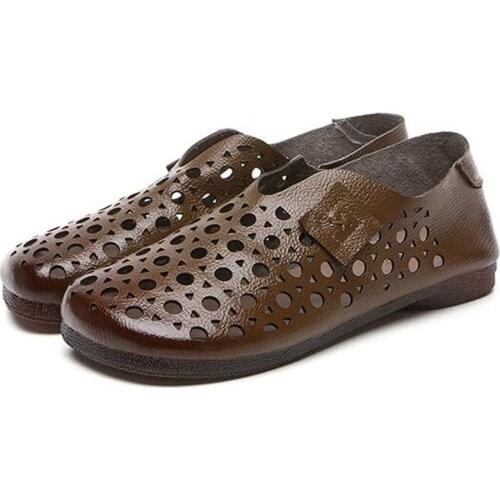 Hollow Hole Women Sandals 2020 New Summer Retro Genuine Leather Sandals Shallow Soft Bottom Flat Sandals Fashion Casual Sandals