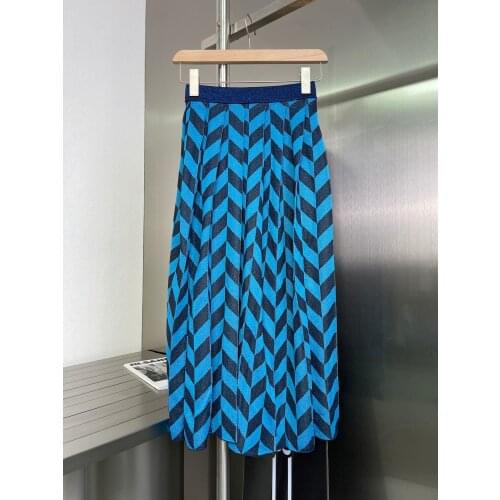 Fashion 2021FW Autumn New Women Knitted Pleated Midi Casual Luxury Skirt For Ladies Gndz 6.11