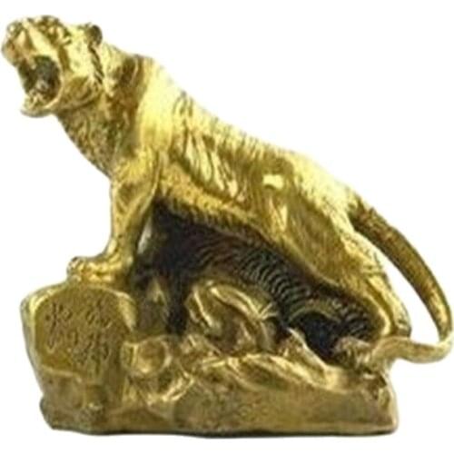 A bronze tiger tiger at the royalty Home Furnishing cheer growth crafts