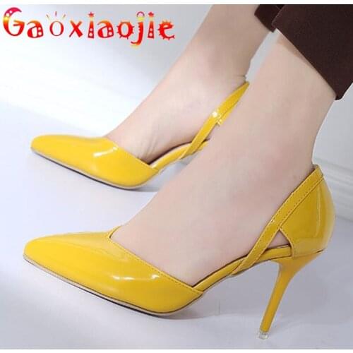 2021 New Simple Style Temperament High-Heel Shoes Summer Fashion Hollow Out Cover Heel Women Stilettos 9CM Career Office Sandals